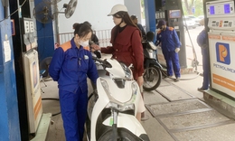 Gi&#225; xăng dầu tăng giảm đan xen, RON95 c&#242;n 20.416 đ/l&#237;t