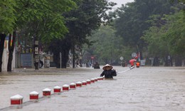 Khu vực n&#224;o hứng mưa lớn nhất khi b&#227;o số 13 đổ bộ?