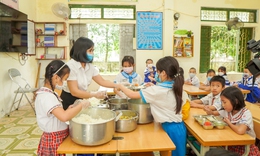 B&#224;i học cho Việt Nam từ dinh dưỡng học đường Nhật Bản