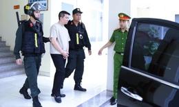 Chồng ca sĩ Đoàn Di Băng có thể đối diện khung hình phạt nào?