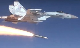 Ti&#234;m k&#237;ch Su-35 mang t&#234;n lửa R-37M gi&#250;p Iran chiếm ưu thế trước Israel?