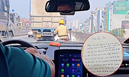 Nhận đề nghị khẩn từ t&#224;i xế taxi, CSGT dẫn đường gi&#250;p sản phụ &#39;vượt cạn&#39; an to&#224;n