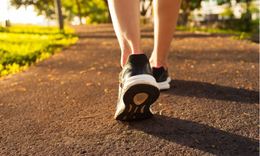 Đi bộ vào thời điểm nào trong ngày mang lại lợi ích sức khỏe tối ưu?
