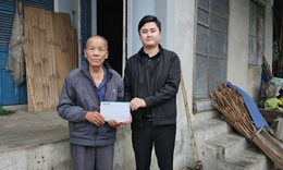 Tấm lòng bạn đọc Báo Sức khỏe và Đời sống đến với cụ ông 85 tuổi có con gái và cháu ngoại bị bệnh tâm thần