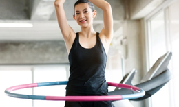 7 bài tập với vòng lắc giúp giảm cân hiệu quả