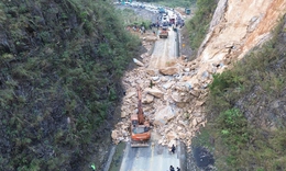 Chuyên gia chỉ cách phòng tránh rủi ro sạt lở khi đi đường đèo núi