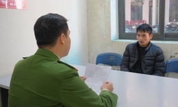 Khởi tố 2 đối tượng đánh bạc trên mạng