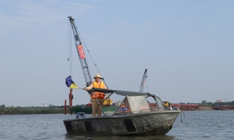 Cuối năm đi sông, Cảnh sát đường thủy Hà Nội khuyến cáo điều gì?