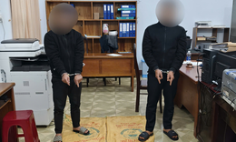 Bắt quả tang 3 đối tượng vận chuyển gần 100kg pháo nổ