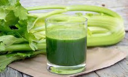 Uống nước ép cần tây mỗi ngày có tốt không?