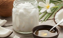 Cách sử dụng dầu dừa để dưỡng mi nhanh dài