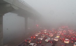 &#212; nhiễm kh&#244;ng kh&#237; ở H&#224; Nội đ&#227; k&#233;o d&#224;i, ảnh hưởng sức khỏe người d&#226;n