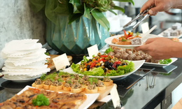 Mẹo ăn buffet sáng cho người đang giảm cân