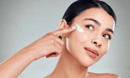 Đừng đợi đến tuổi 30: 4 thói quen chống lão hóa da sớm bạn cần biết
