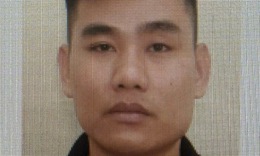 Nhờ thuê giúp ô tô, mang đi cầm cố lấy tiền chi tiêu