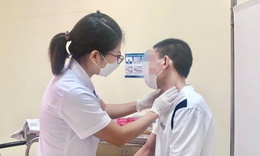 Chủ quan không đi khám, từ khối u tuyến giáp chuyển ung thư biểu mô tuyến giáp thể nang 