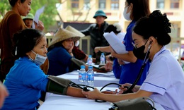 Gỡ kh&#243; cho y tế cơ sở: Trả lại sức mạnh tuyến đầu