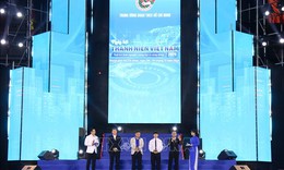 Trao Giải thưởng &#39;T&#236;nh nguyện quốc gia&#39; v&#224; &#39;Tuổi trẻ s&#225;ng tạo&#39; to&#224;n quốc