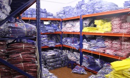 Ph&#225;t hiện cửa h&#224;ng b&#225;n quần &#225;o thể thao kh&#244;ng đăng k&#253; kinh doanh, c&#243; h&#224;ng ngh&#236;n sản phẩm nghi giả nh&#227;n hiệu