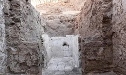 Khai quật lăng mộ pharaoh b&#237; ẩn 3.600 năm tuổi tại Ai Cập