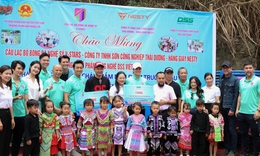 Mang yêu thương đến với trẻ em trường mầm non Tấu Lìn, Tuyên Quang