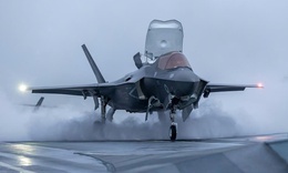 F-35 dẫn đường cho đòn đánh chuẩn xác của NATO