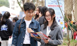 Học phí đại học năm 2025 rục rịch tăng