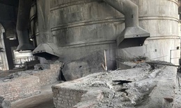 Nổ bể tôi xỉ khiến 2 công nhân bị bỏng