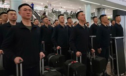 Quân đội Trung Quốc đến TPHCM tham gia diễu binh kỷ niệm 30/4