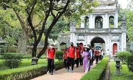 Cục Du lịch 'nhắc' việc niêm yết, bán đúng giá cho khách dịp lễ 30/4 và mùa hè