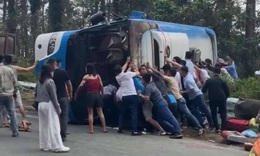 Nguyên nhân xe khách lật trên đèo Tam Đảo khiến 3 nạn nhân tử vong, hàng chục người bị thương