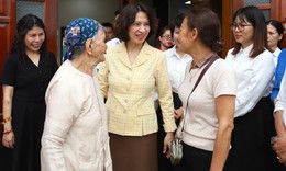 Thứ trưởng Nguyễn Thị Liên Hương: Lấy sức khỏe người dân làm trung tâm của mọi chính sách