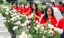 Hàng vạn trái tim hướng về cõi thiêng Đồng Lộc