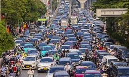 Chen chúc rời Thủ đô nghỉ lễ 30/4-1/5, nhiều tuyến đường từ nội đô đến ngoại thành ùn ứ