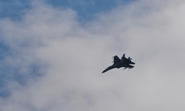 Su-27 Ukraine rơi khi truy đuổi UAV Nga