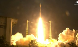 Vệ tinh đo h&#224;m lượng carbon rừng do người Việt Nam chế tạo được ph&#243;ng l&#234;n quỹ đạo