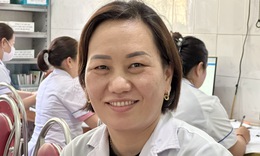 Chuyện về nữ bác sĩ đầu tiên của người Mông trên ‘cổng trời’ Kỳ Sơn