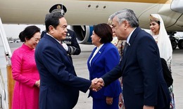 Chủ tịch Quốc hội bắt đầu tham dự Đại hội đồng IPU-150, thăm Uzbekistan