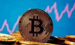 Bitcoin bán tháo mạnh khi mối nguy chiến tranh thương mại toàn cầu cận kề