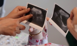 R&#250;t ngắn h&#224;nh tr&#236;nh t&#236;m con của c&#225;c cặp vợ chồng v&#244; sinh hiếm muộn