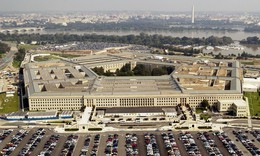 Ông Trump công bố ngân sách quốc phòng kỷ lục 1.000 tỷ USD