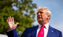 Trung Quốc phản ứng mạnh khi Tổng thống Mỹ Donald Trump dọa áp thêm thuế 50%