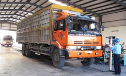 Không để xảy ra tình trạng ắc tách đăng kiểm đối với xe quá khổ, quá tải