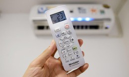 Bật điều hoà có nên đóng kín cửa?