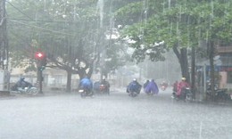 Chiều nay Hà Nội mưa dông kèm lốc sét