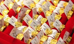 Giá vàng hôm nay ngày 17/5 lại đảo chiều giảm mạnh