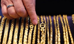 Vì sao vàng ghi nhận tuần giảm giá mạnh nhất trong vòng 6 tháng?