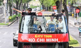 Du lịch, hàng không rộn ràng vào mùa cao điểm Hè 2025