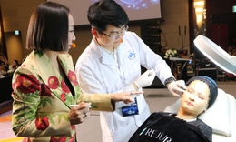 Bác sĩ cảnh báo làm đẹp theo 'trend', nhiều chị em sập bẫy