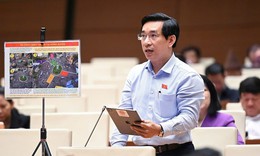 Ngồi quan sát xe cộ ở vòng xoay lớn, ĐBQH 'nảy' ý tưởng giảm ùn tắc giao thông